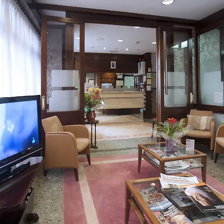 מלון Castilla גיחון