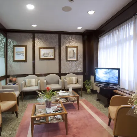 Castilla Готель