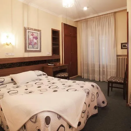Castilla Szálloda