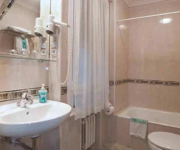 Ξενοδοχείο Castilla 2*